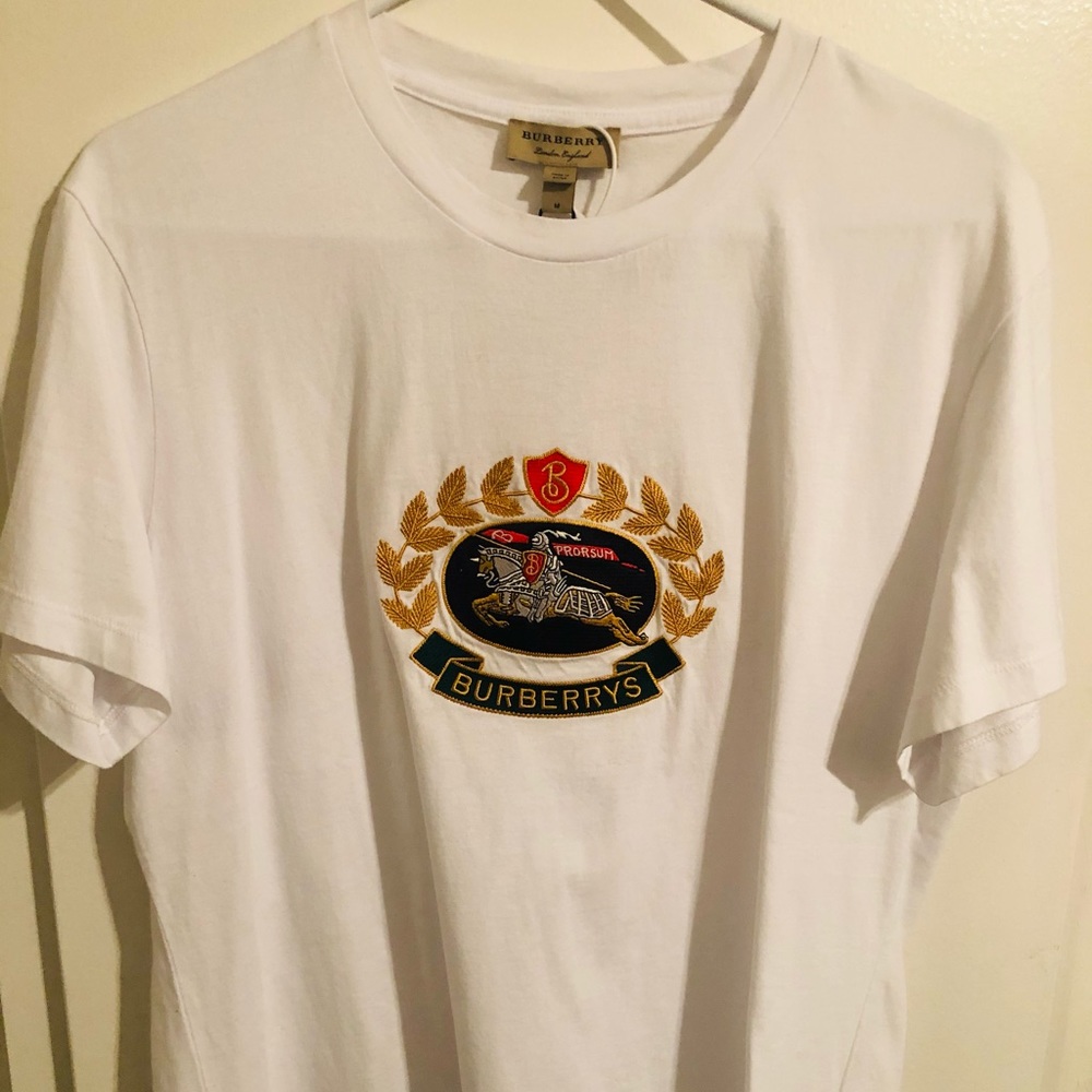 Burberry Tshirt